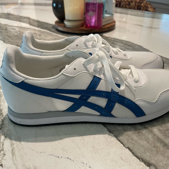 ASICS retro!  Blue and white.  Never worn outside. - Picture 3 of 4